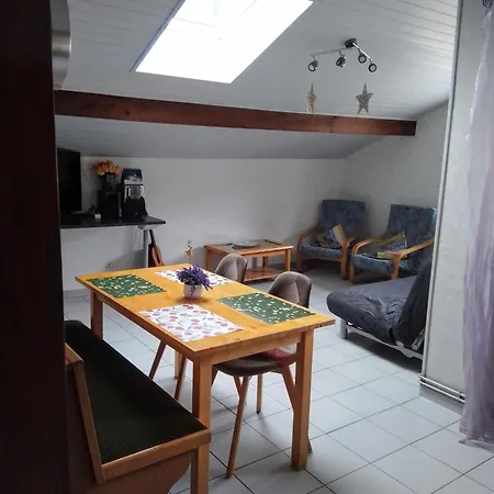 Mit Fruehstueck 3* Challes-les-Eaux
