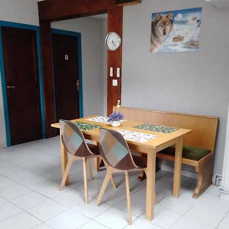 Alojamento de Acomodação e Pequeno-almoço Mit Fruehstueck
